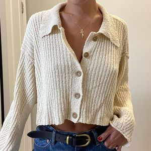 Urban Outfitters Cardigan / Sweater